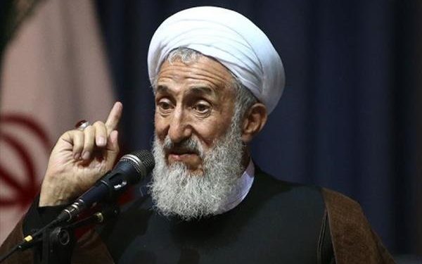 نماز جمعه ممنوع، حداقل فعلا! / مشخص نیست ضرغامی حامل پیامی بوده یا نه