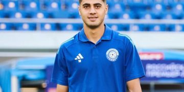 استقلال با یک لژیونر به توافق رسید