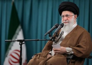 Leader Stresses Iran’s Accelerated Defense, Scientific Progress after Imposed War