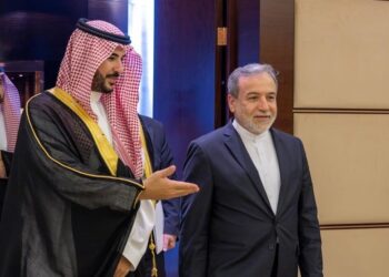 Iranian FM Holds High-Profile Talks in Saudi Arabia