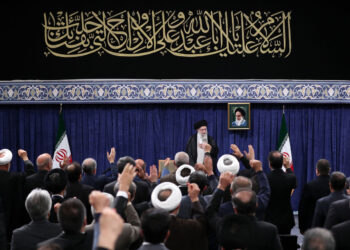 Leader: People of diverse political and religious beliefs stood by Iran during Israeli and American aggression