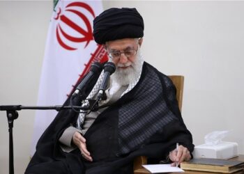 Ayatollah Khamenei Appoints New Representatives to Security, Defense Councils