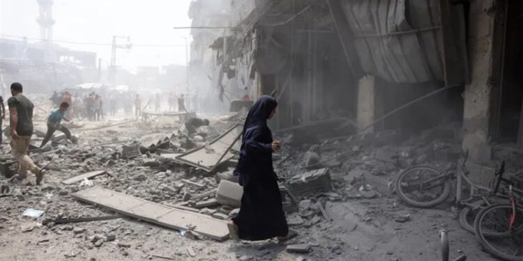 Palestinians in Gaza City Defy Israeli Threats of Mass Displacement