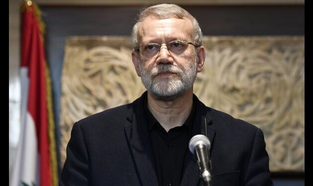 Top security chief focuses on strengthening Iran-Iraq in visit to Baghdad