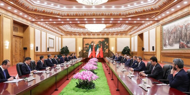 Presidents Discuss Expansion of Iran-China Ties