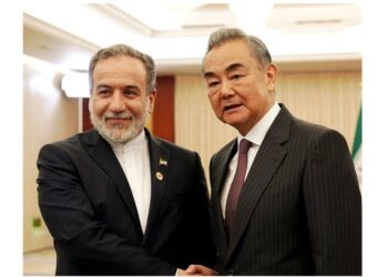 Iran, China Discuss Closer Strategic Partnership