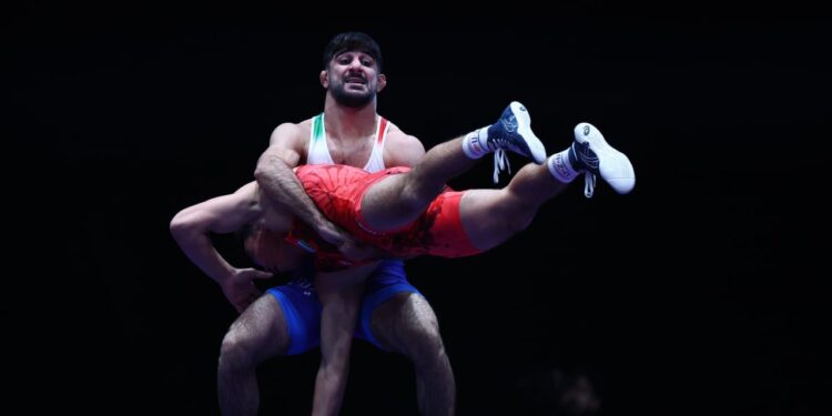 Esmaeili Named the World’s Most Dominant Greco-Roman Wrestler of 2025