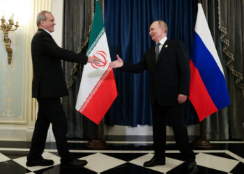 Putin and Pezeshkian to Meet in Turkmenistan